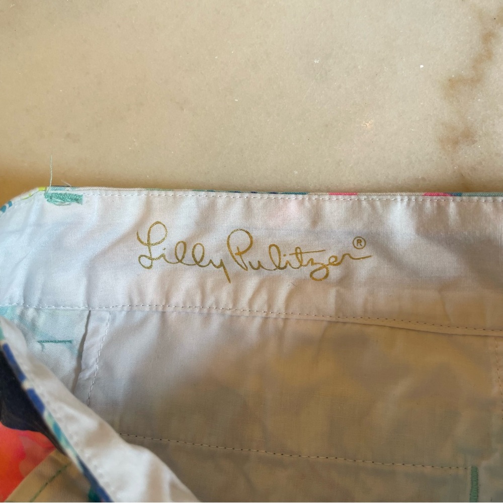 Lilly Pulitzer Short! Fun pattern! - Picture 3 of 4